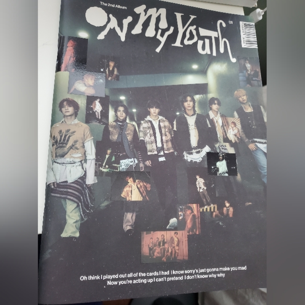 WAYV - VOL.2 [ON MY YOUTH] (PHOTOBOOK VER.)